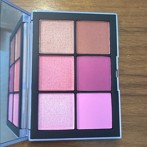 NARS Ethereal Aura Blush Palette - New Realm - Picture 2 of 7